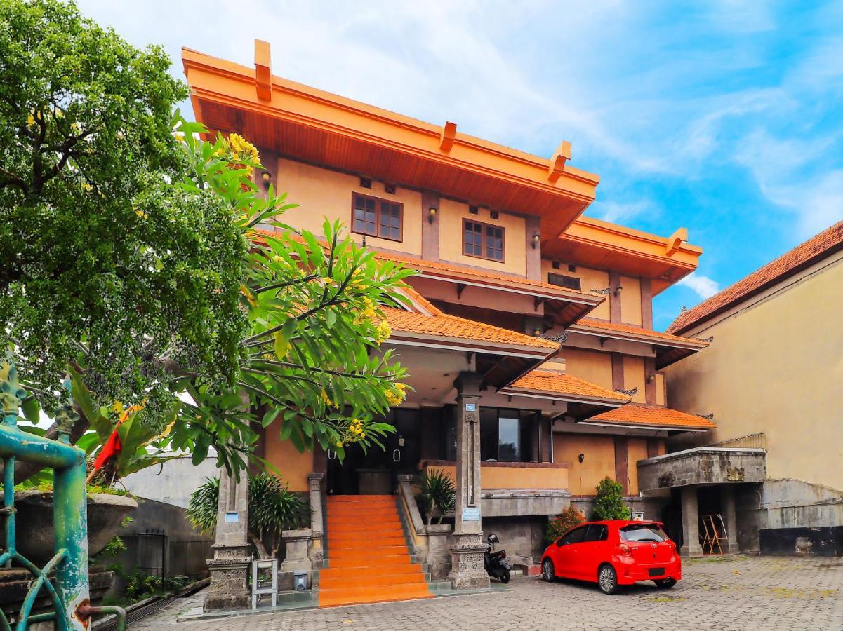 Oyo 91608 Hotel Gatsu Indah Denpasar Exterior foto
