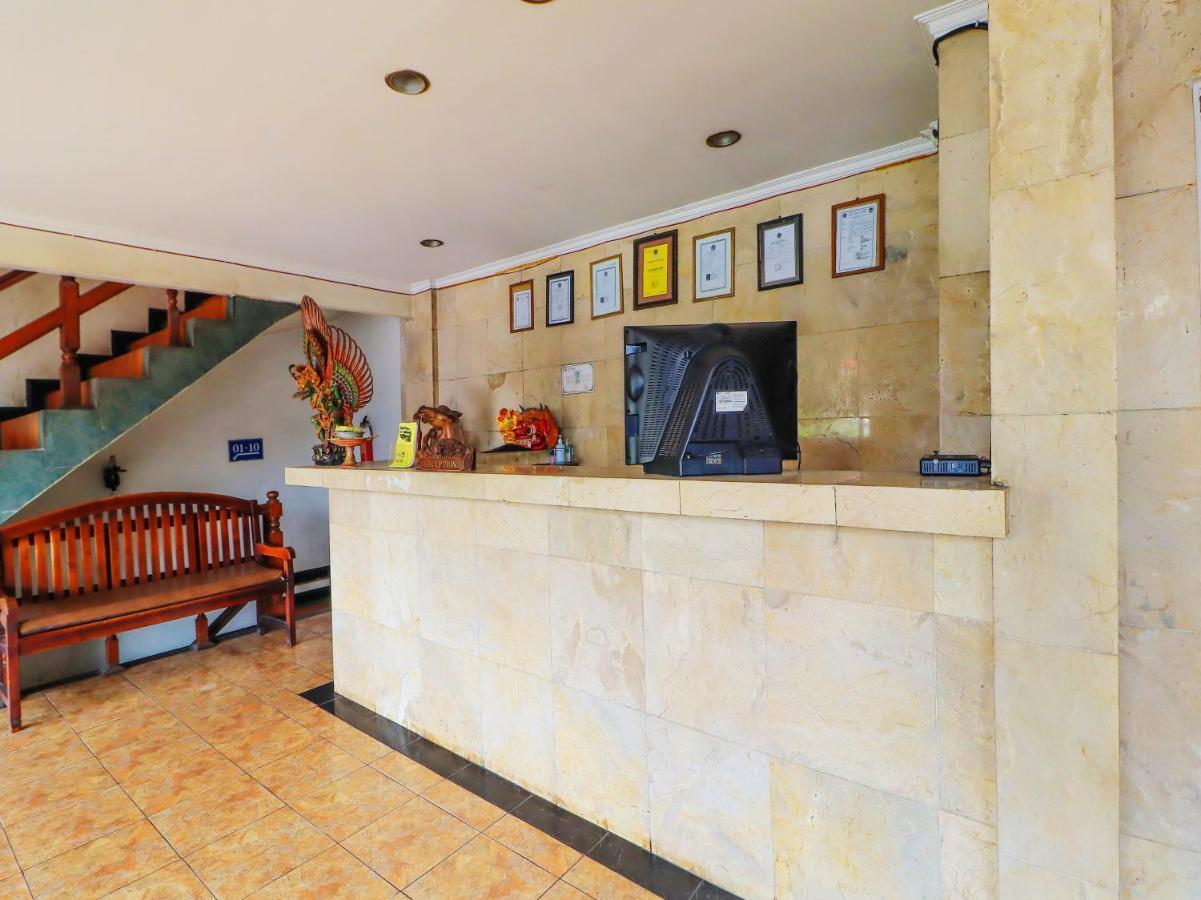 Oyo 91608 Hotel Gatsu Indah Denpasar Exterior foto